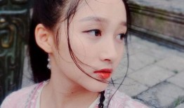 大话娱乐吃瓜美少女是谁,吃瓜美少女的真实身份大揭秘